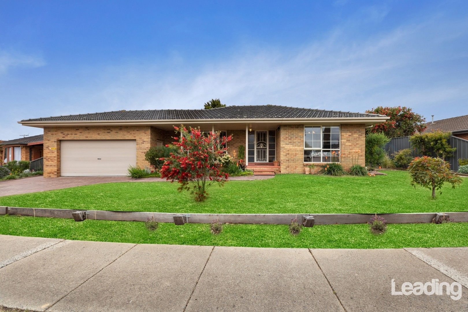 4 bedrooms House in 14 Backhaus Avenue SUNBURY VIC, 3429