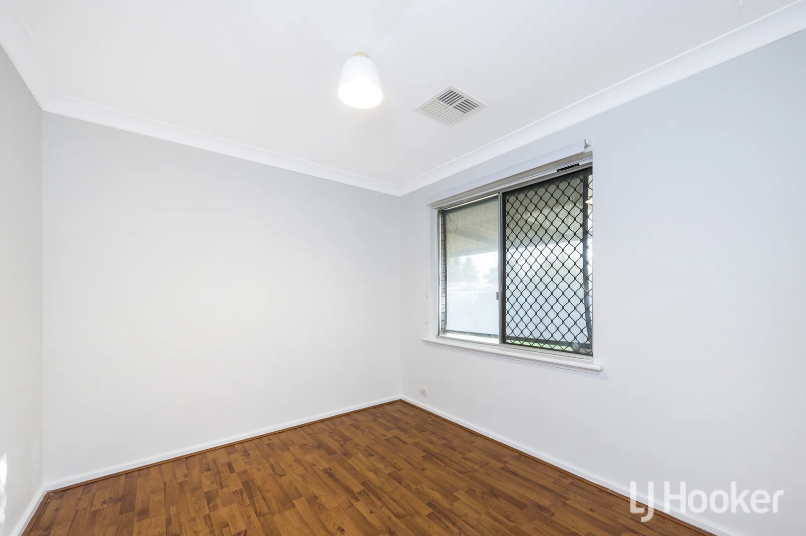 Additional image 11 of 14 Newton Court, Armadale WA 6112