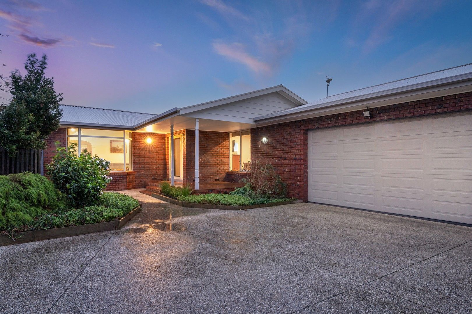 2-4 Hastie Avenue, Bell Park VIC 3215, Image 2