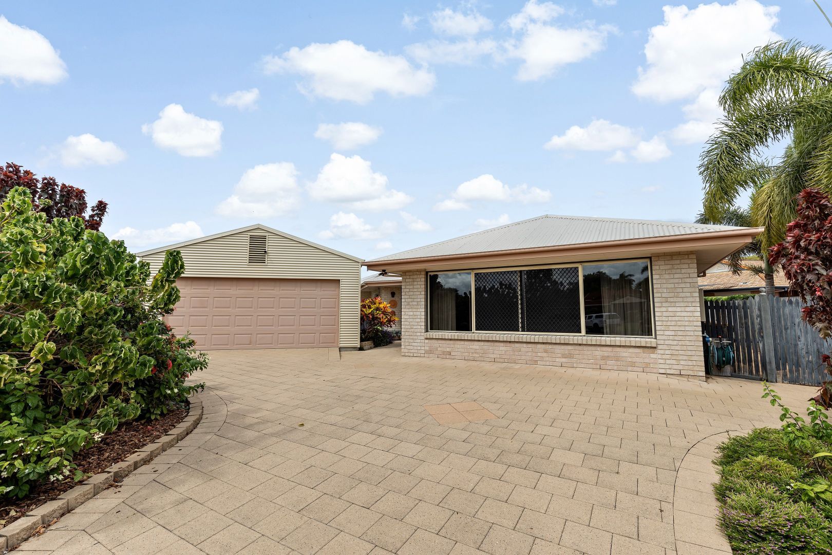 6 Florida Court, Torquay QLD 4655, Image 0