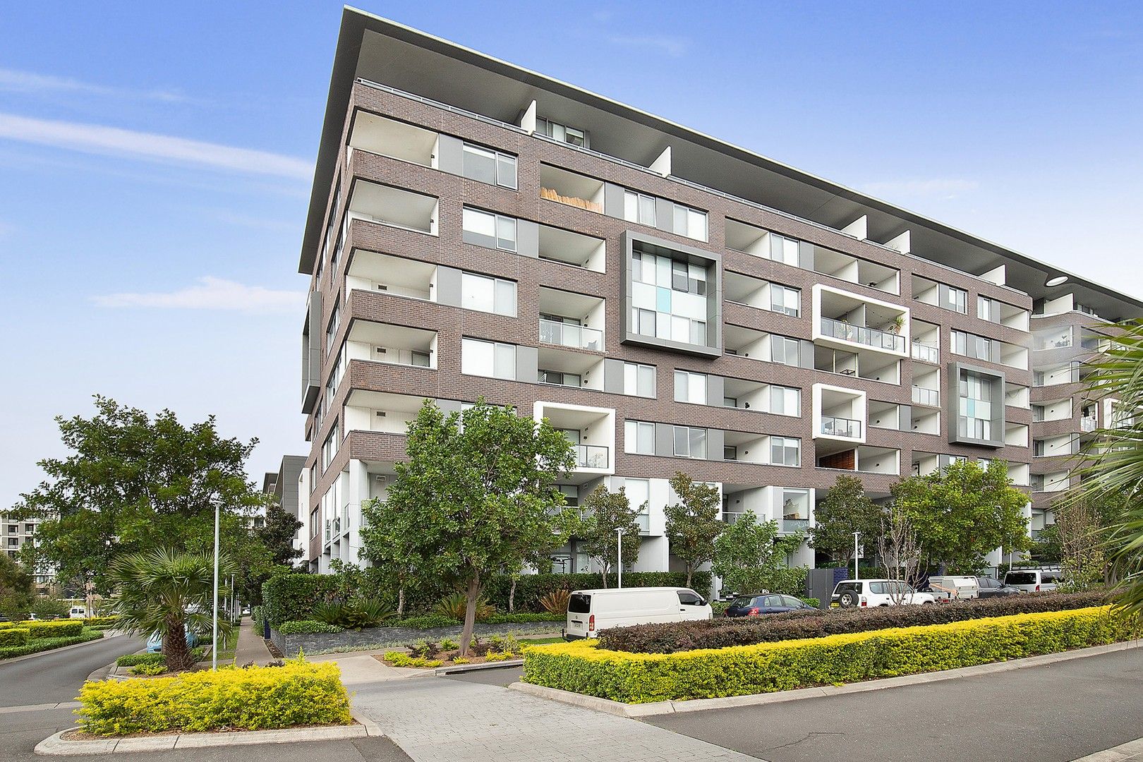 2 bedrooms Apartment / Unit / Flat in 416/14 Nuvolari Place WENTWORTH POINT NSW, 2127