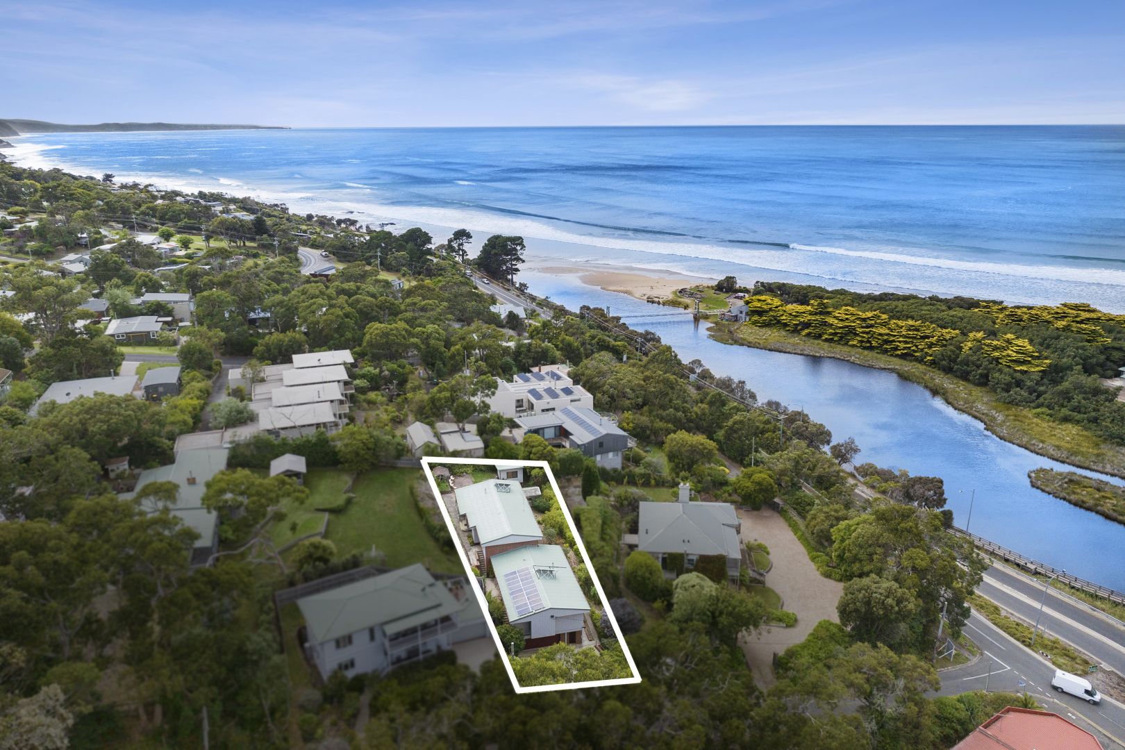 2 Waverley Avenue, Lorne VIC 3232, Image 1