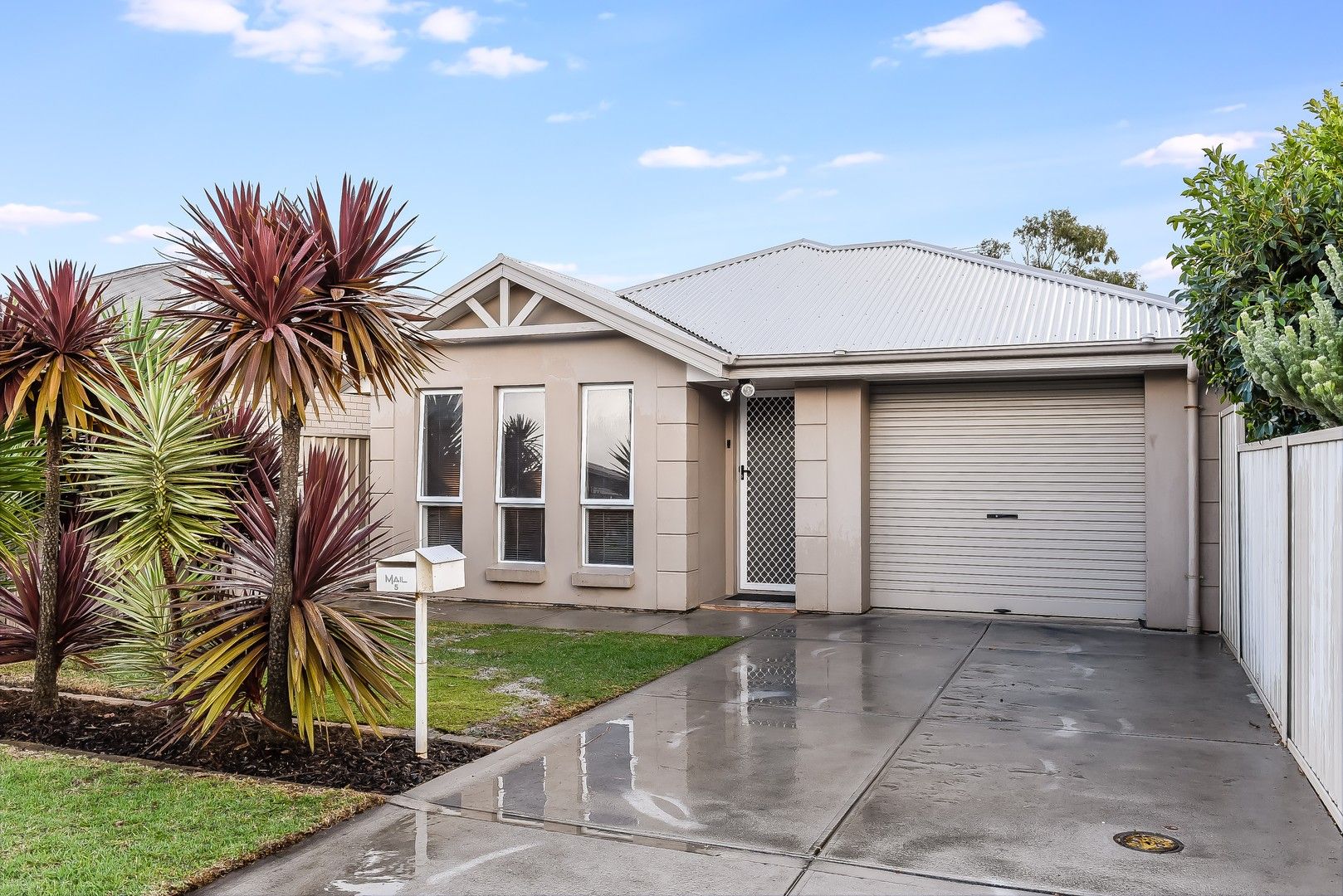 5 Elder Parade, Port Willunga SA 5173, Image 0