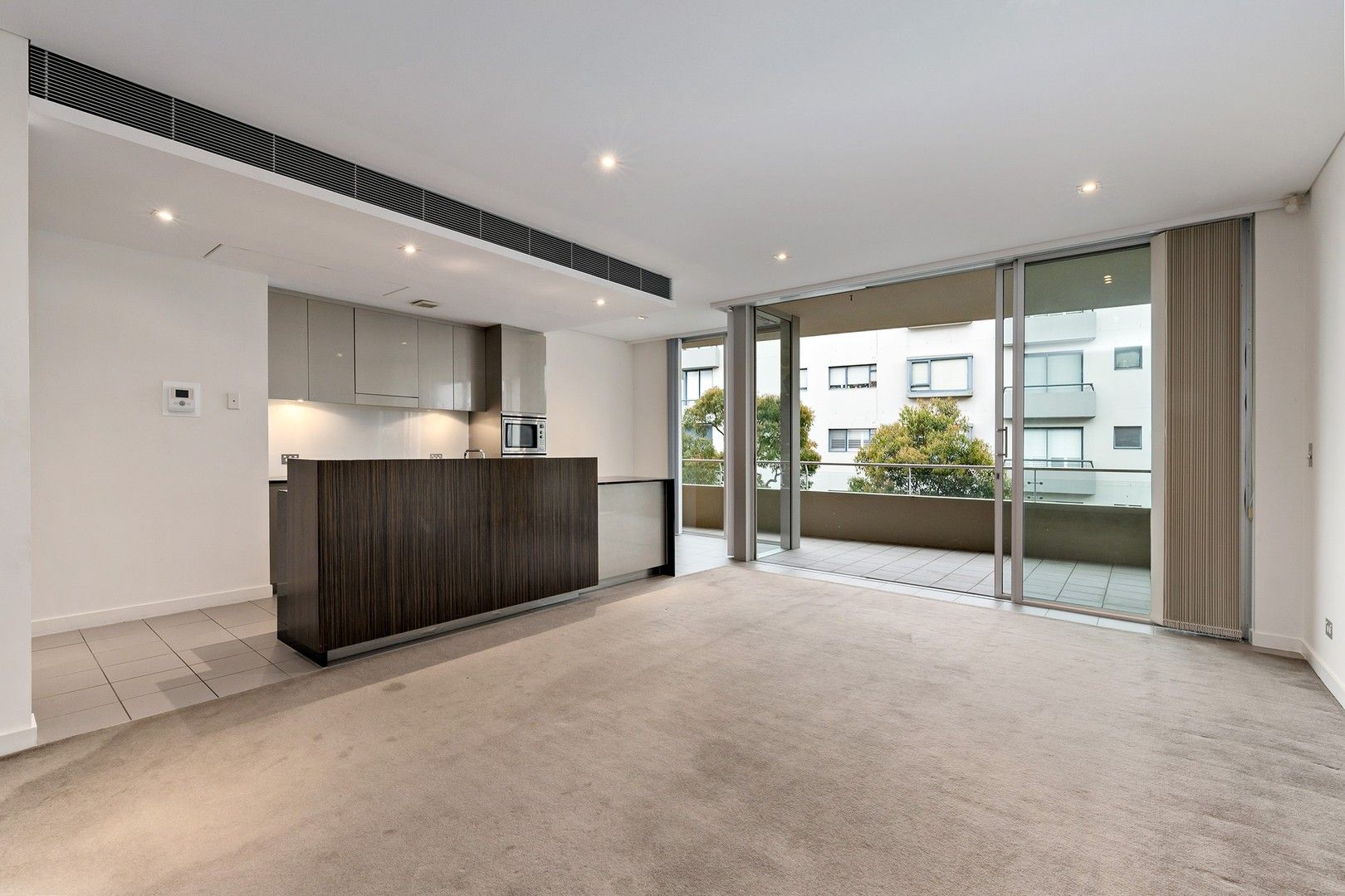 3 bedrooms Apartment / Unit / Flat in 321/8 Point Street PYRMONT NSW, 2009