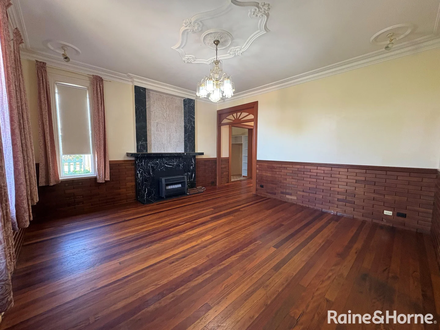 Additional image 3 of 2/49 Combermere Street, Goulburn NSW 2580