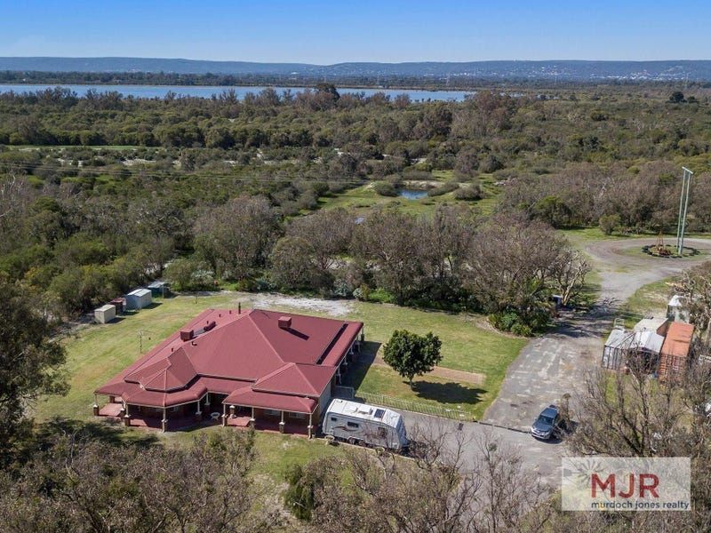 589 Nicholson Road, Forrestdale WA 6112