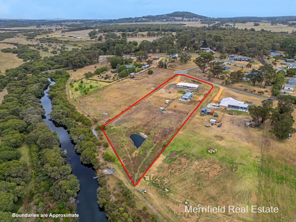 11 Frost Close, Willyung WA 6330, Image 0