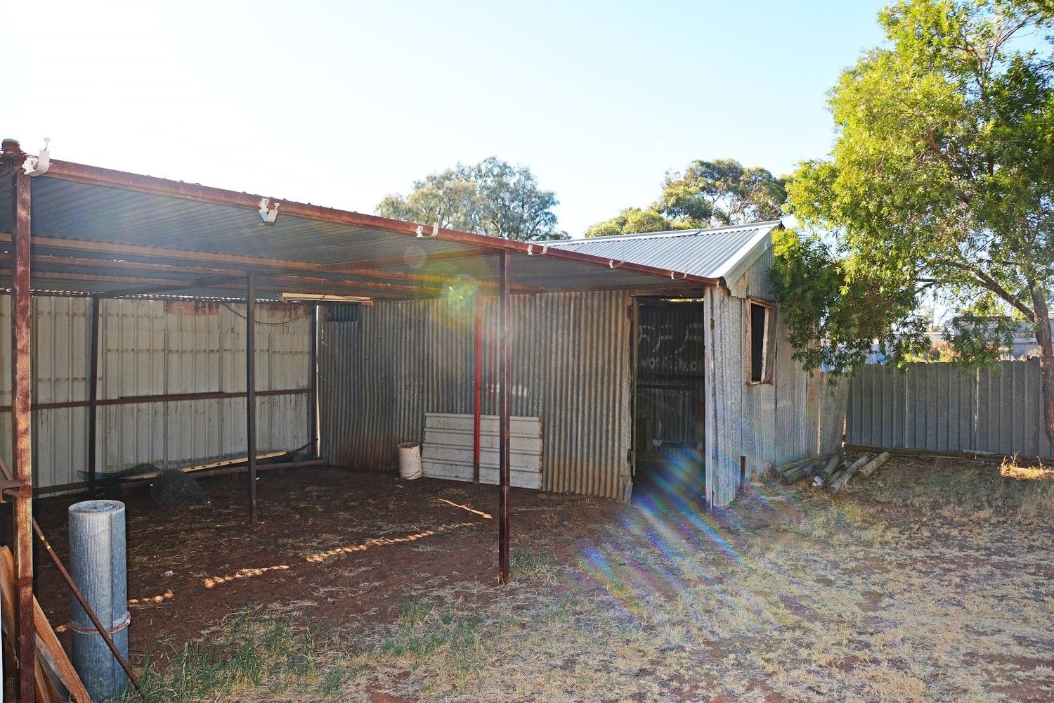 17 Lawler Street, Ouyen VIC 3490, Image 2