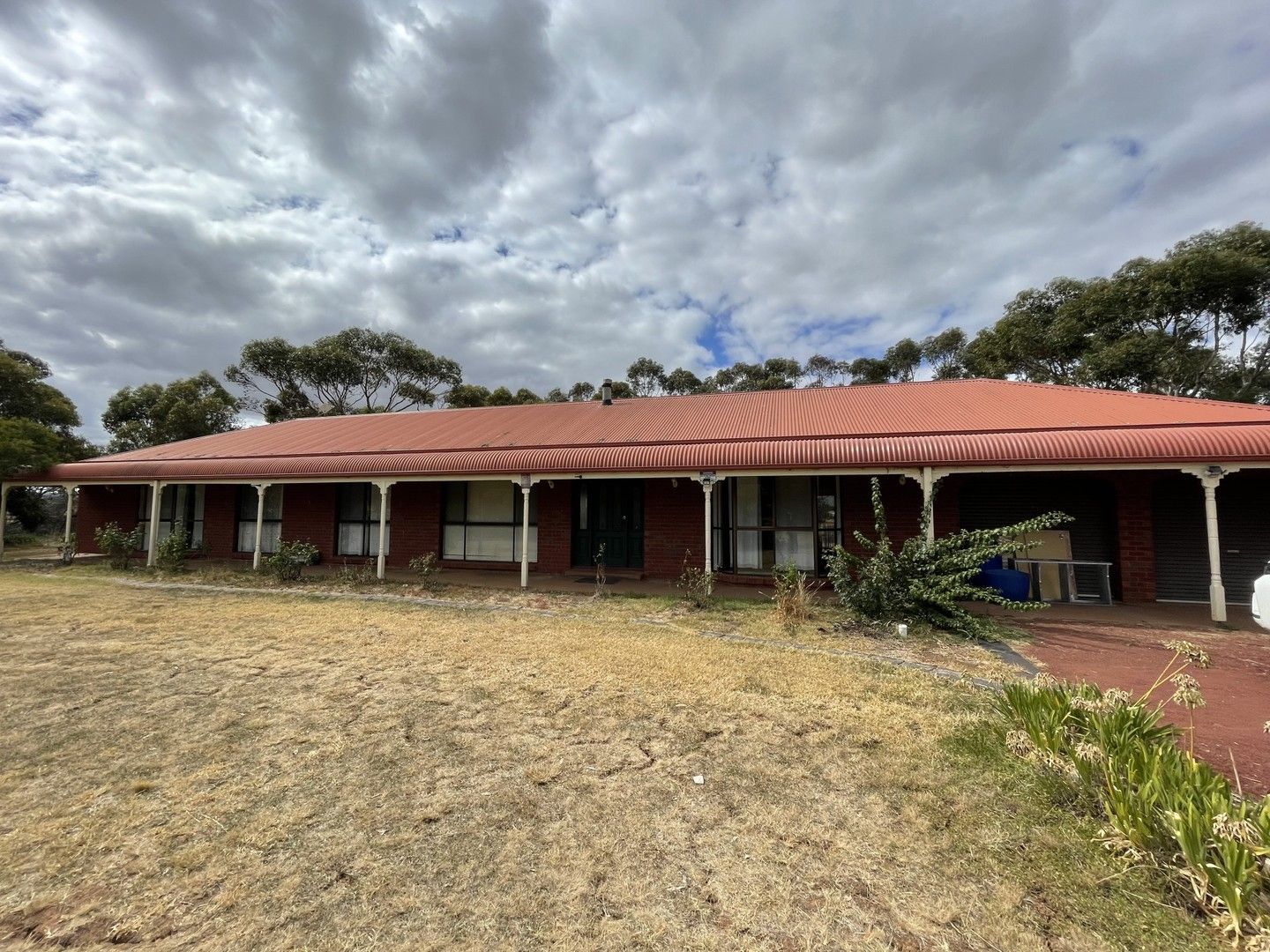 4 bedrooms Acreage / Semi-Rural in 437-467 Harkness Road HARKNESS VIC, 3337