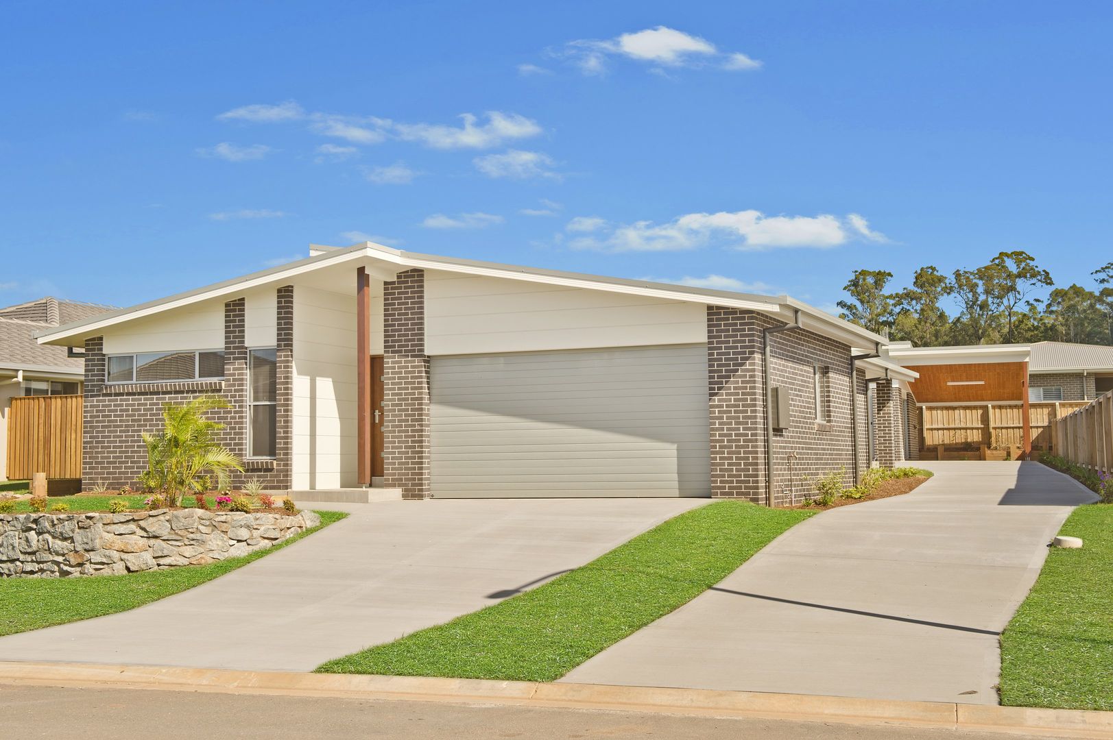 10 Carmac Avenue, Thrumster NSW 2444
