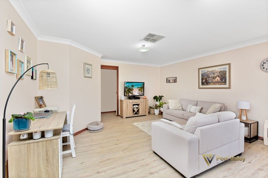 15 Stratford Place, Tamworth NSW 2340, Image 2