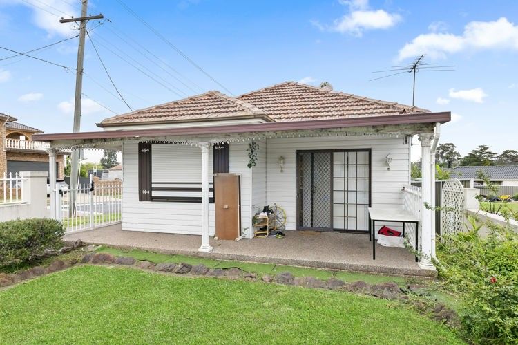 40 Centenary Road, South Wentworthville NSW 2145