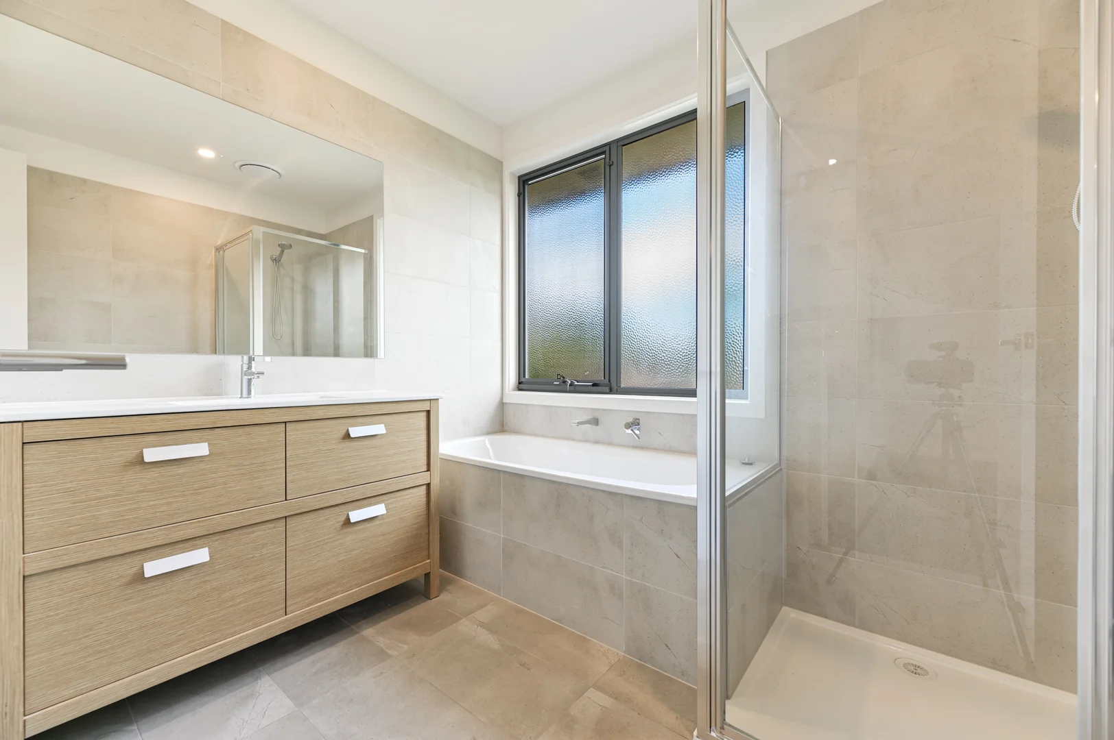 Additional image 7 of 2/1 McIlraith Court, Croydon VIC 3136