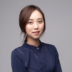 Vivian Chen, Property manager