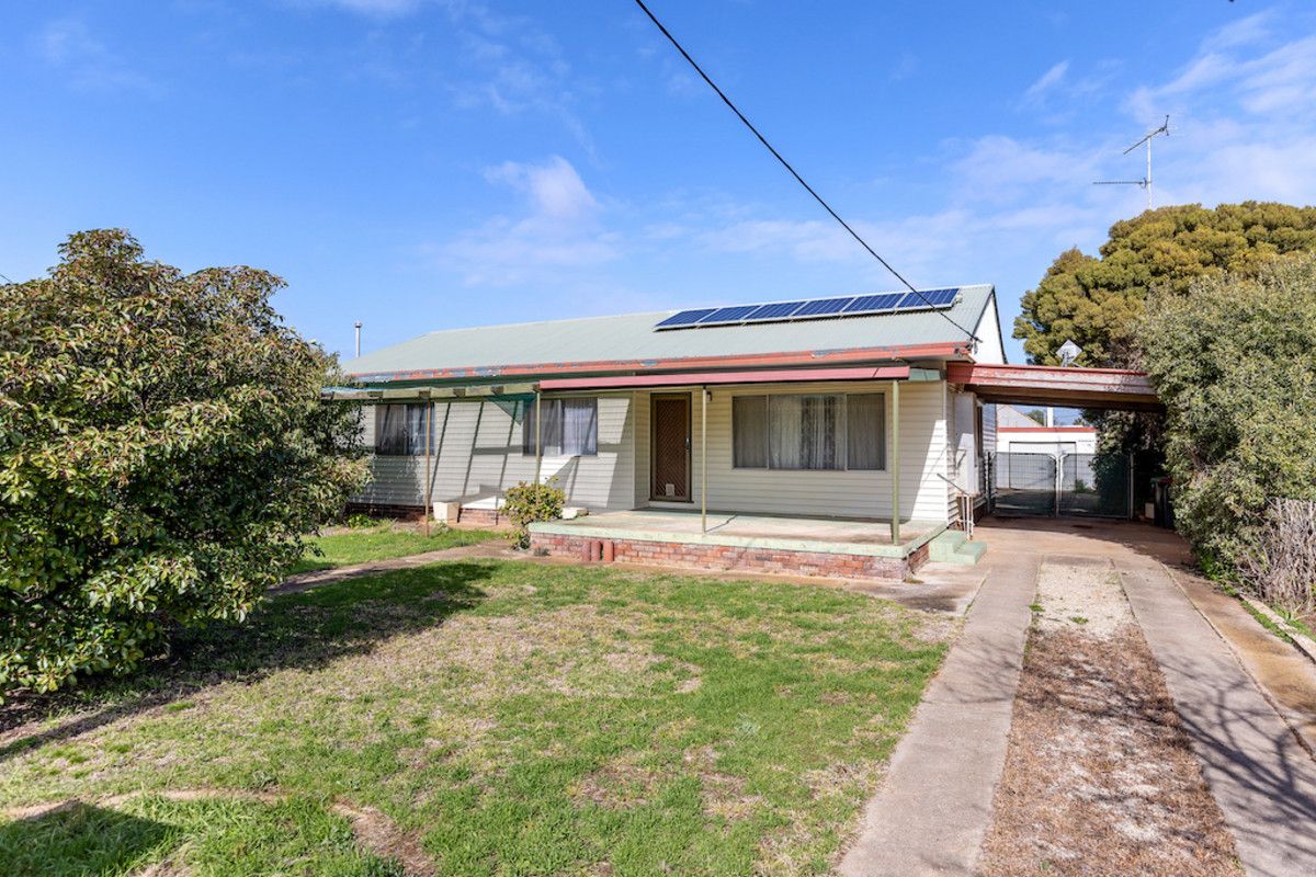 32 Galore Street, Lockhart NSW 2656, Image 0