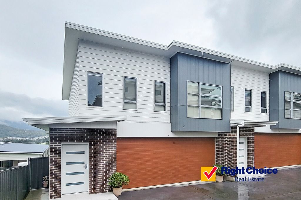 3 bedrooms Townhouse in 3/19 Paul Circuit TULLIMBAR NSW, 2527