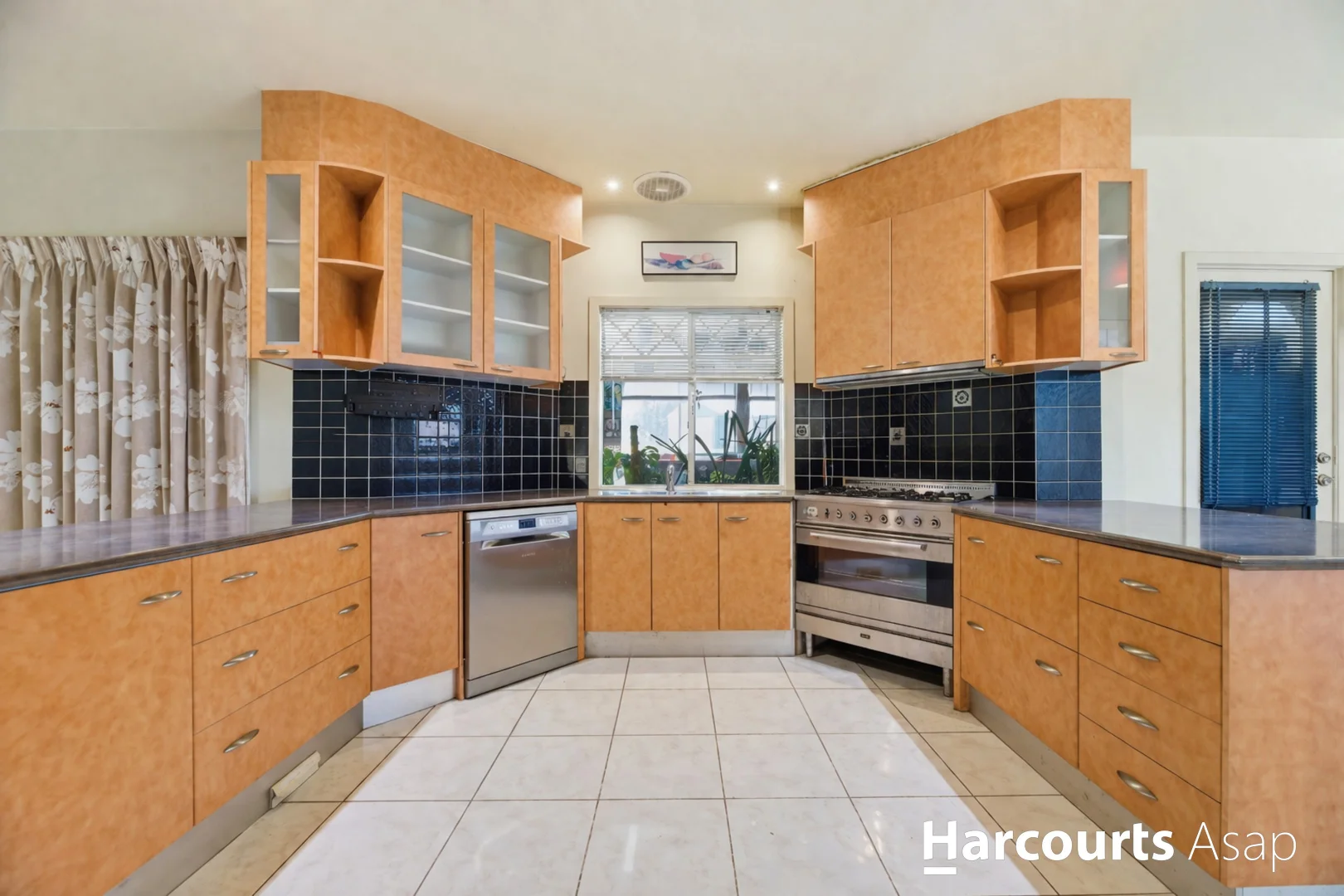 Additional image 5 of 21-22 Sirius Place, Narre Warren South VIC 3805