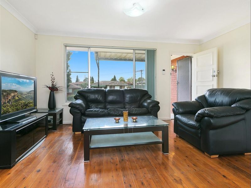 16 Winnipeg Street, Seven Hills NSW 2147, Image 0