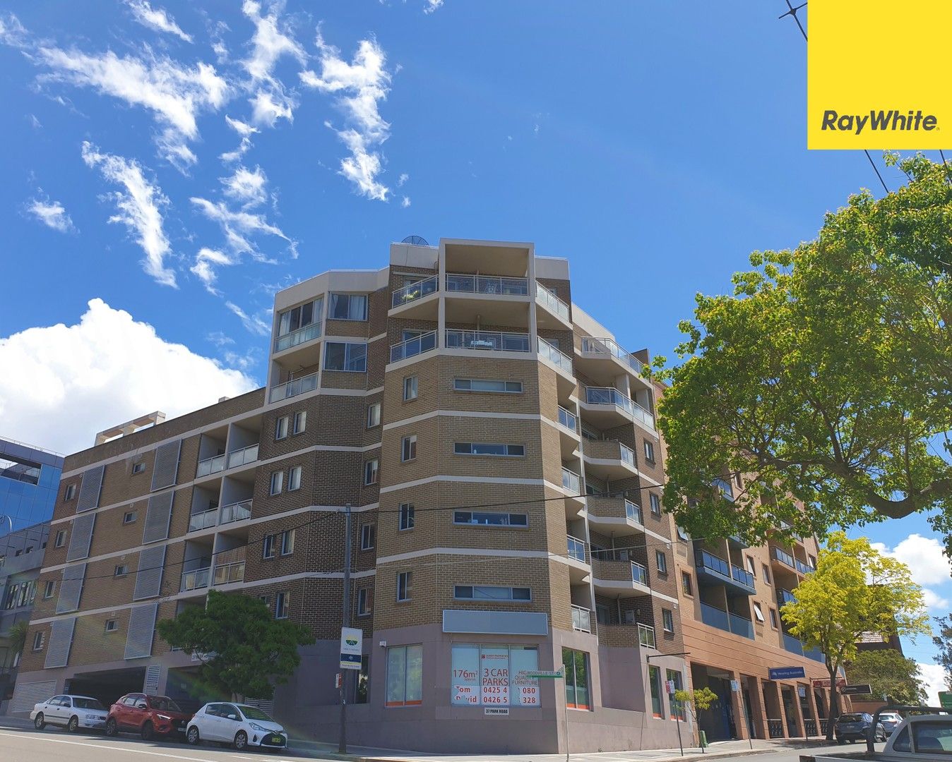 2 bedrooms Apartment / Unit / Flat in 4/37 PARK RD HURSTVILLE NSW, 2220