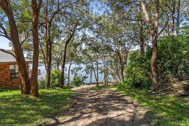 Picture of 122 Cove Boulevard, NORTH ARM COVE NSW 2324