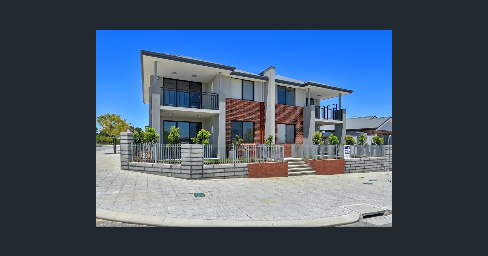 2 bedrooms House in 2/48 Boulton Loop ELLENBROOK WA, 6069