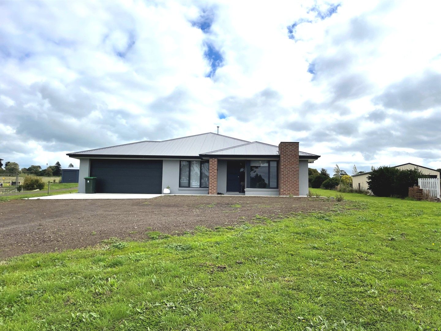 4 bedrooms House in 144 Bowen Street CAMPERDOWN VIC, 3260