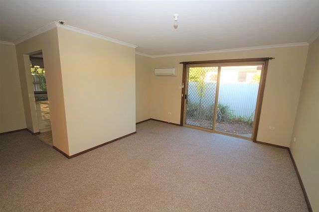 4/96 Crampton Street, Wagga Wagga NSW 2650, Image 2