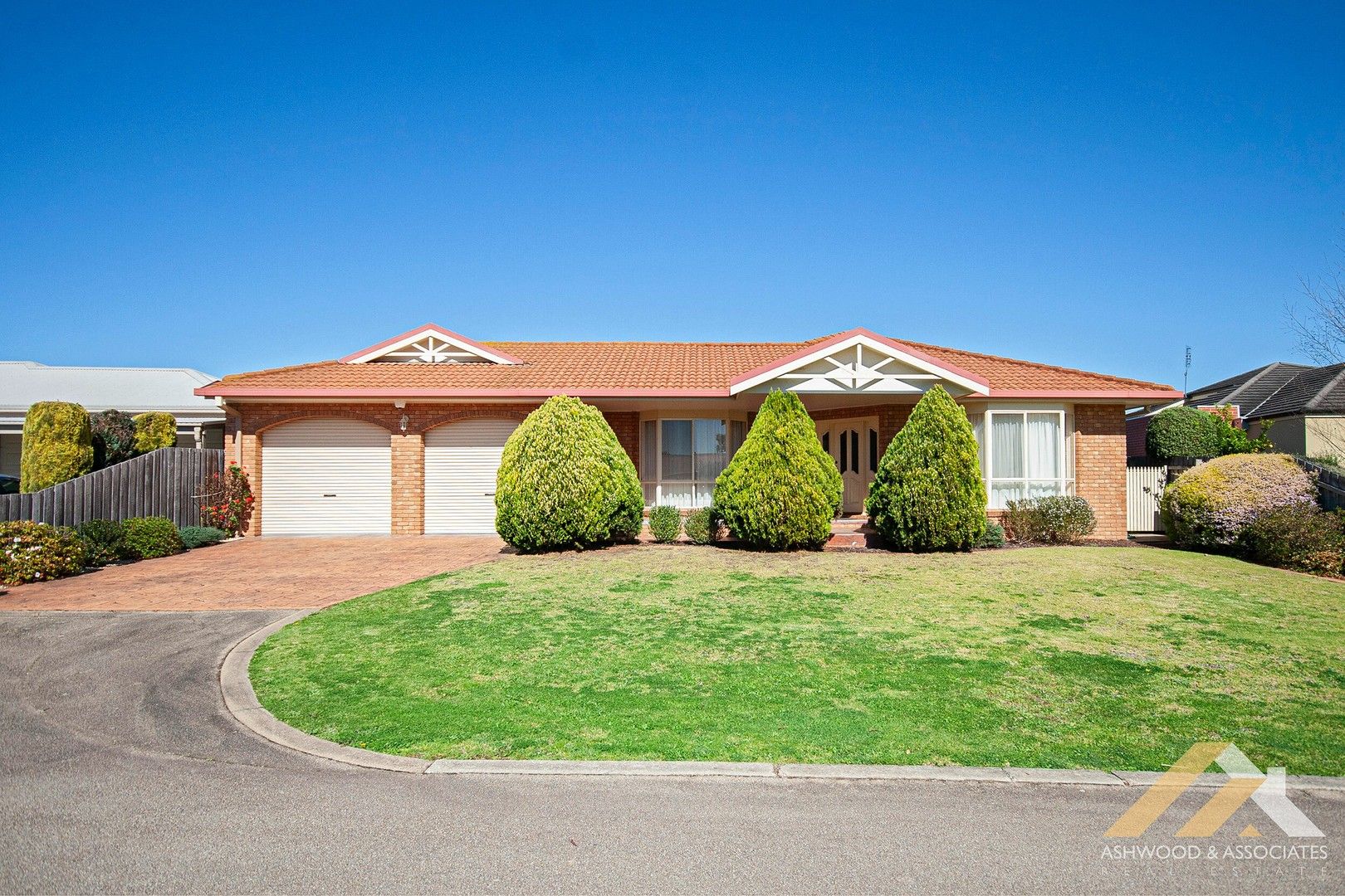 12 Charlton Pl, Eastwood VIC 3875, Image 1