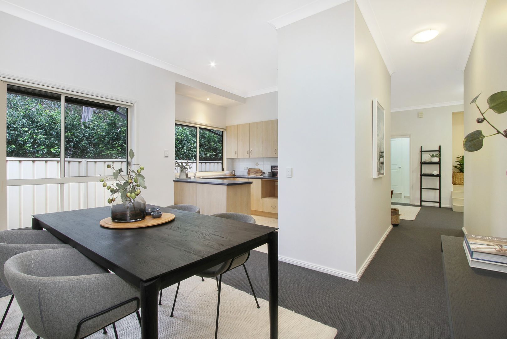 3/6 Hermitage Place, Dapto NSW 2530, Image 2