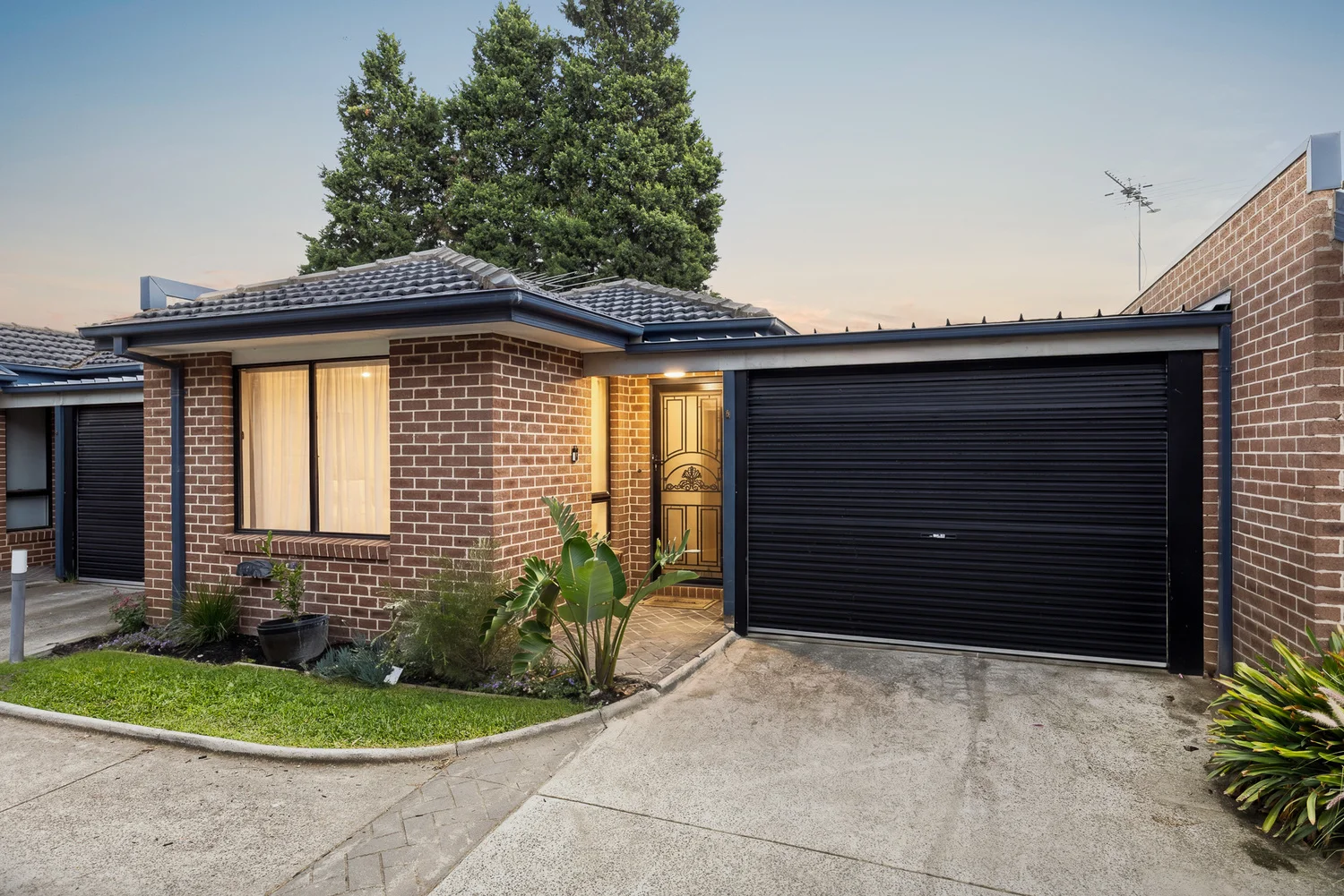 Primary image of 4/489B Mahoneys Road, Fawkner VIC 3060