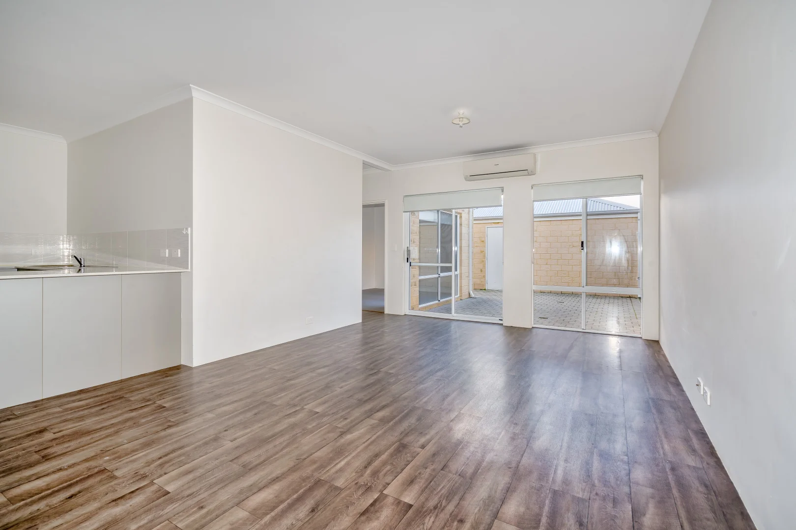 Additional image 9 of 255 Lake Valley Drive, Lakelands WA 6180