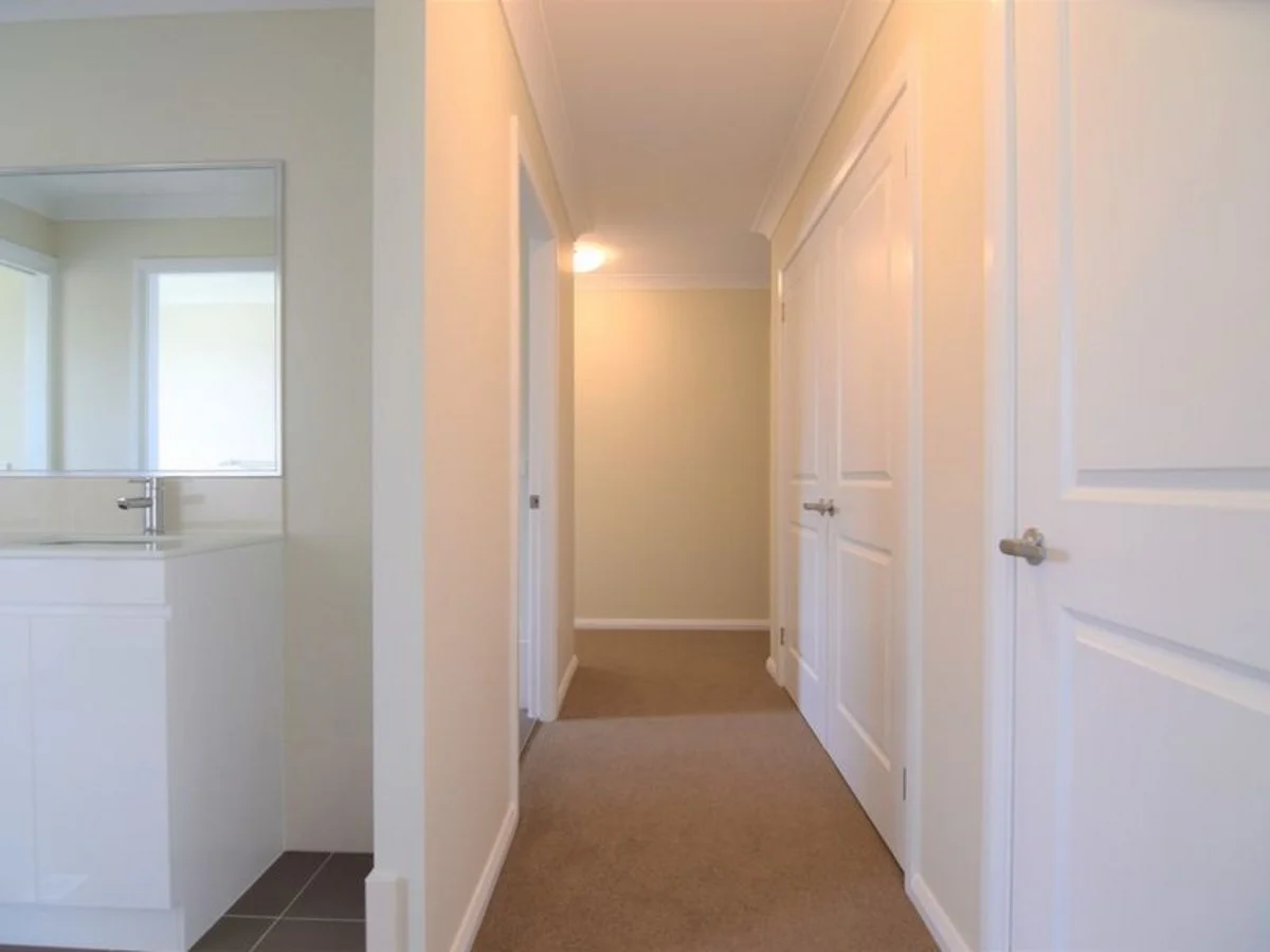 Additional image 7 of 1 Basalt Way, Kelso NSW 2795