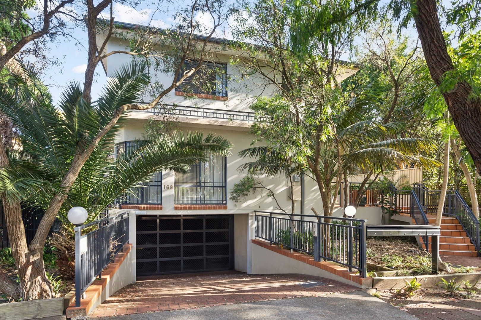 3 bedrooms House in 2/169 Fitzgerald Avenue MAROUBRA NSW, 2035