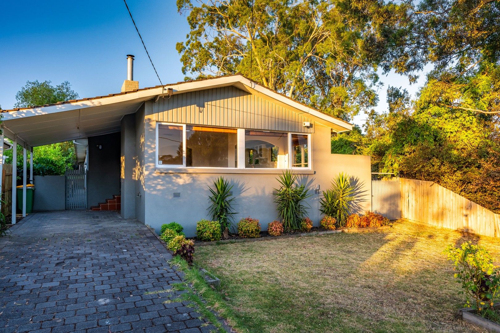 3 bedrooms House in 34 Warren Road VIEWBANK VIC, 3084