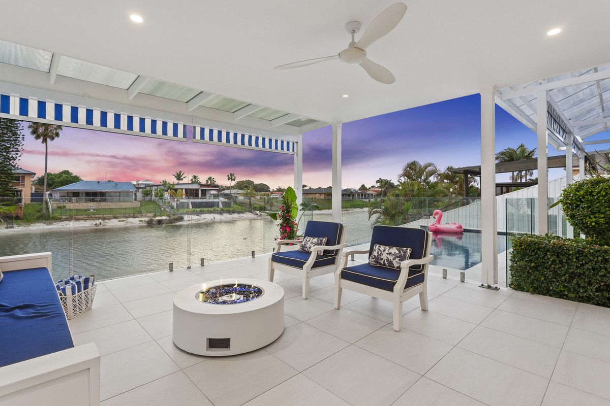 45 Kingfisher Crescent, Burleigh Waters QLD 4220, Image 0