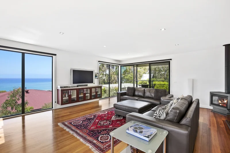 Additional image 11 of 3/26 Hopetoun Terrace, Lorne VIC 3232