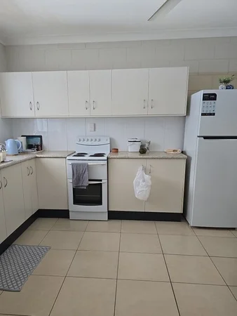 Additional image 8 of 1-3/25 Queen Street, Ayr QLD 4807