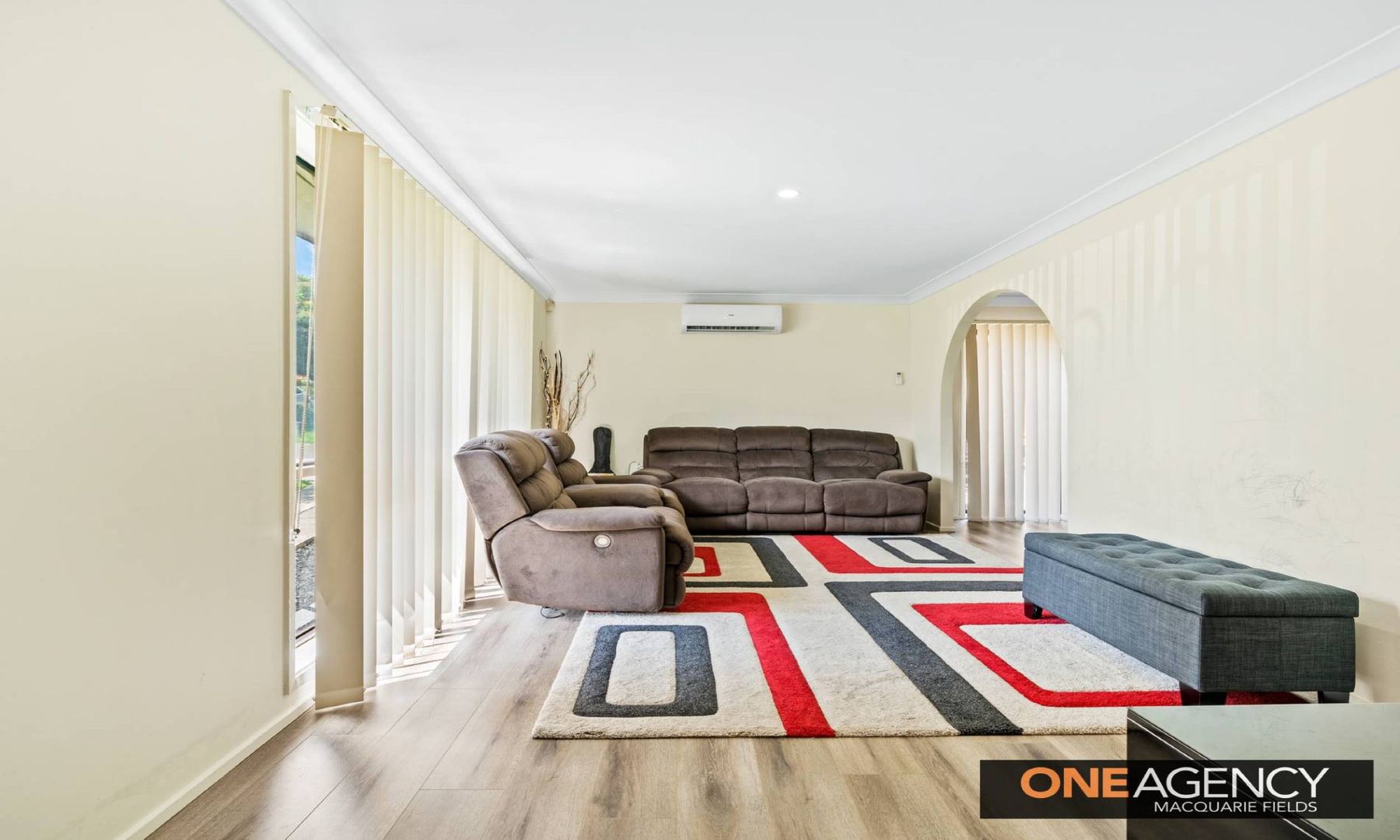 9/6 Mary Street, Macquarie Fields NSW 2564, Image 1