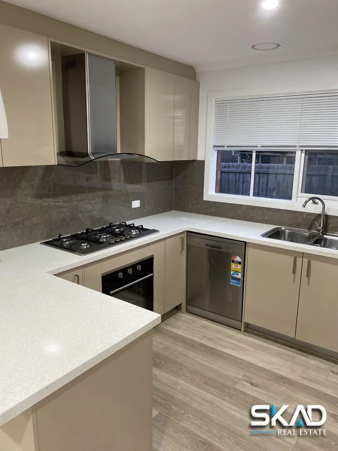 Additional image 2 of 1/4 Hoop Court, Mill Park VIC 3082