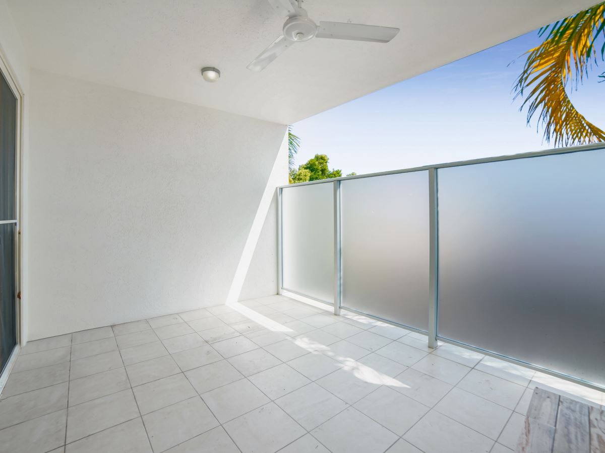 4/75 Moore Street, Trinity Beach QLD 4879, Image 2