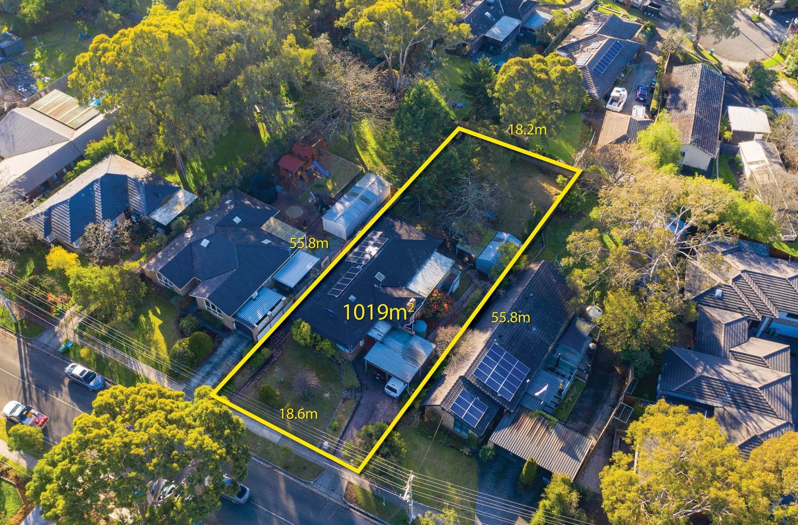 4 bedrooms House in 52 Diane Crescent CROYDON VIC, 3136