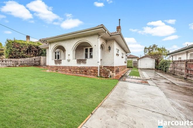 Picture of 6 Wantirna Road, RINGWOOD VIC 3134