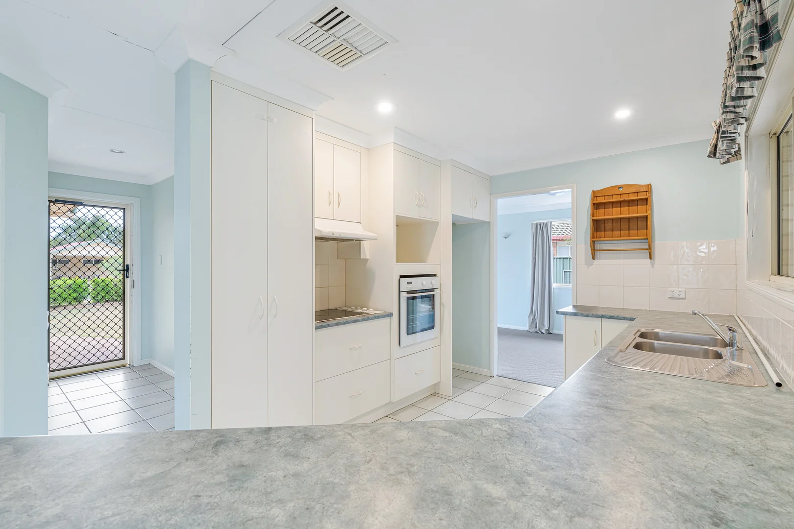 Additional image 6 of 21 Statesmans Drive, Emerald QLD 4720