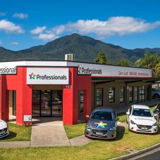 Professionals Cairns South - Cairns South Leasing Team