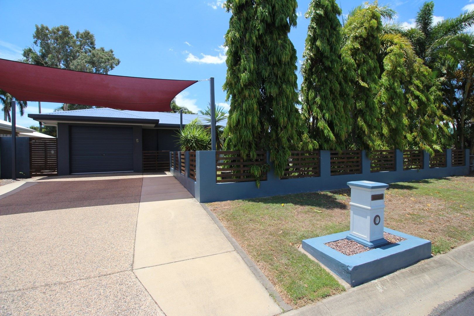 5 Rasmussen Avenue, Armstrong Beach QLD 4737, Image 1