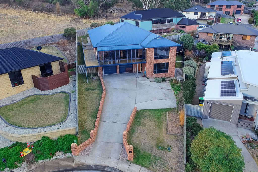 10 Erica Place, Oakdowns TAS 7019, Image 2