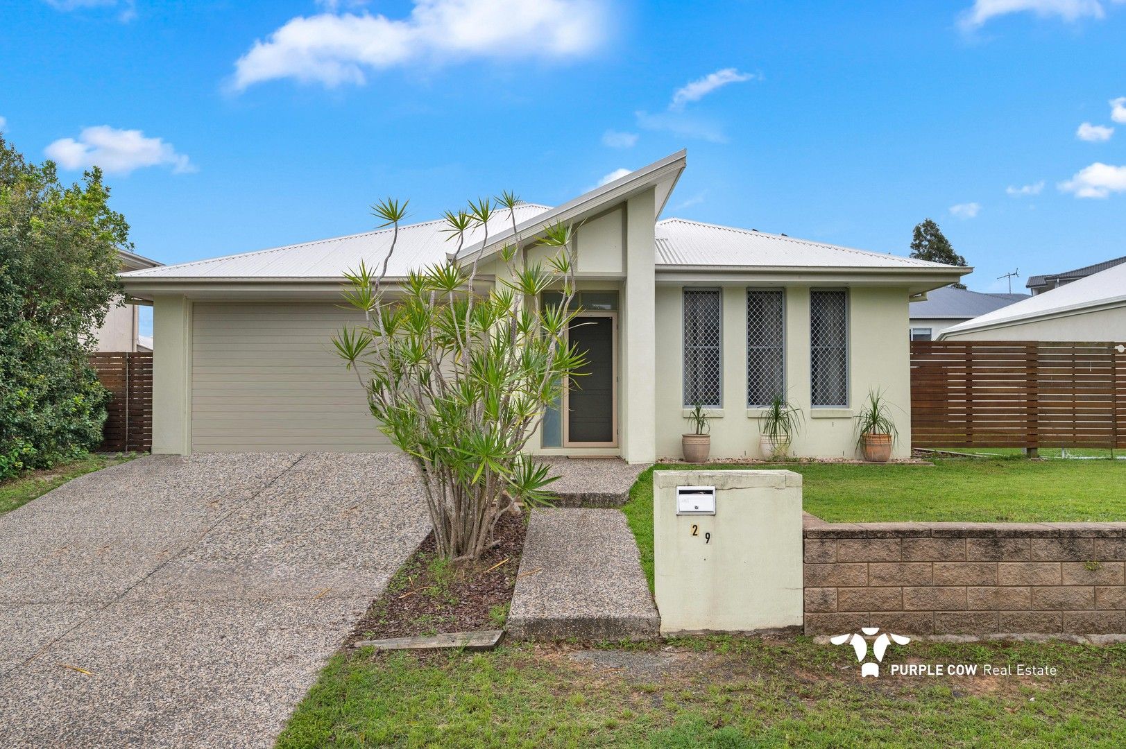 4 bedrooms House in 29 Atlantic Drive SPRINGFIELD LAKES QLD, 4300