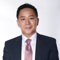 Justin Wang, Sales representative