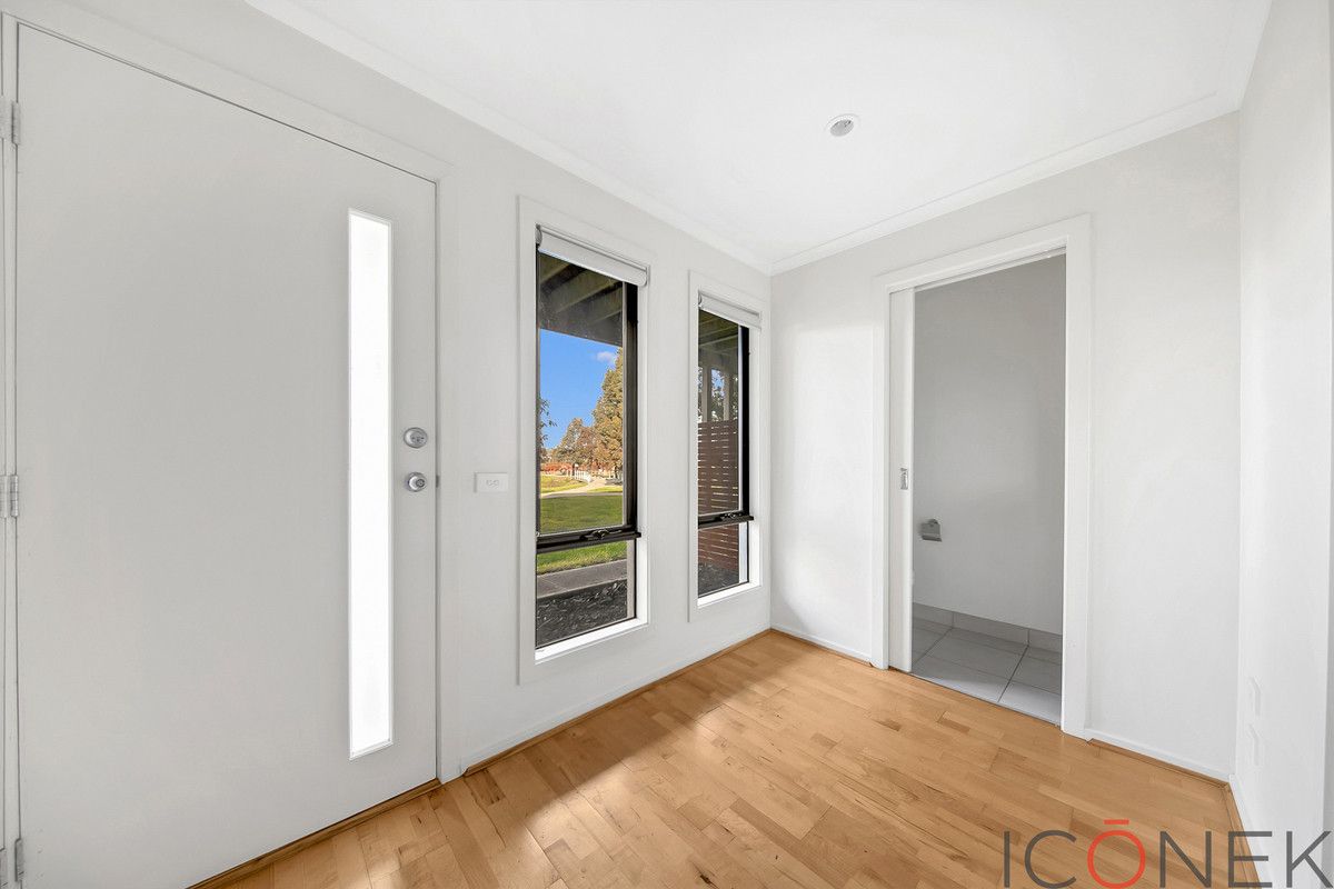 36 Alexander Circuit, Craigieburn VIC 3064, Image 1