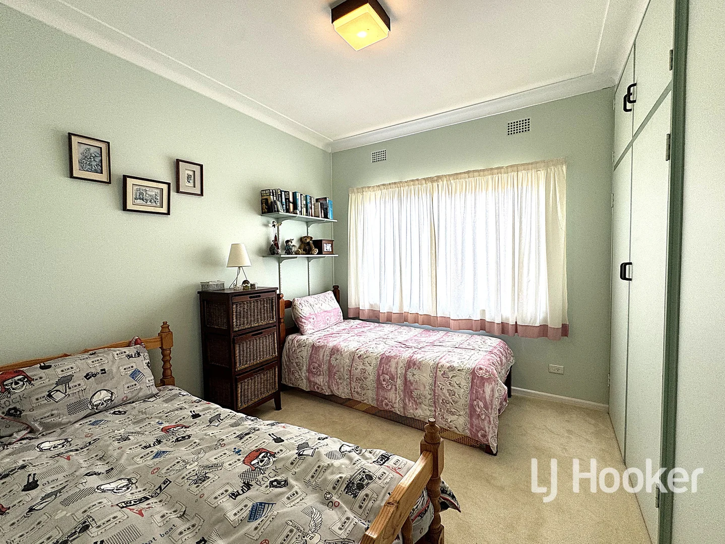 Image 11